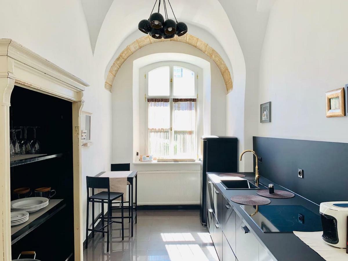 Wohnen In Ehemaligen Kloster 리흐텐펠즈 외부 사진